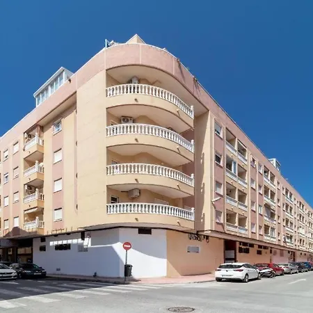 Bonito En Appartement Torrevieja
